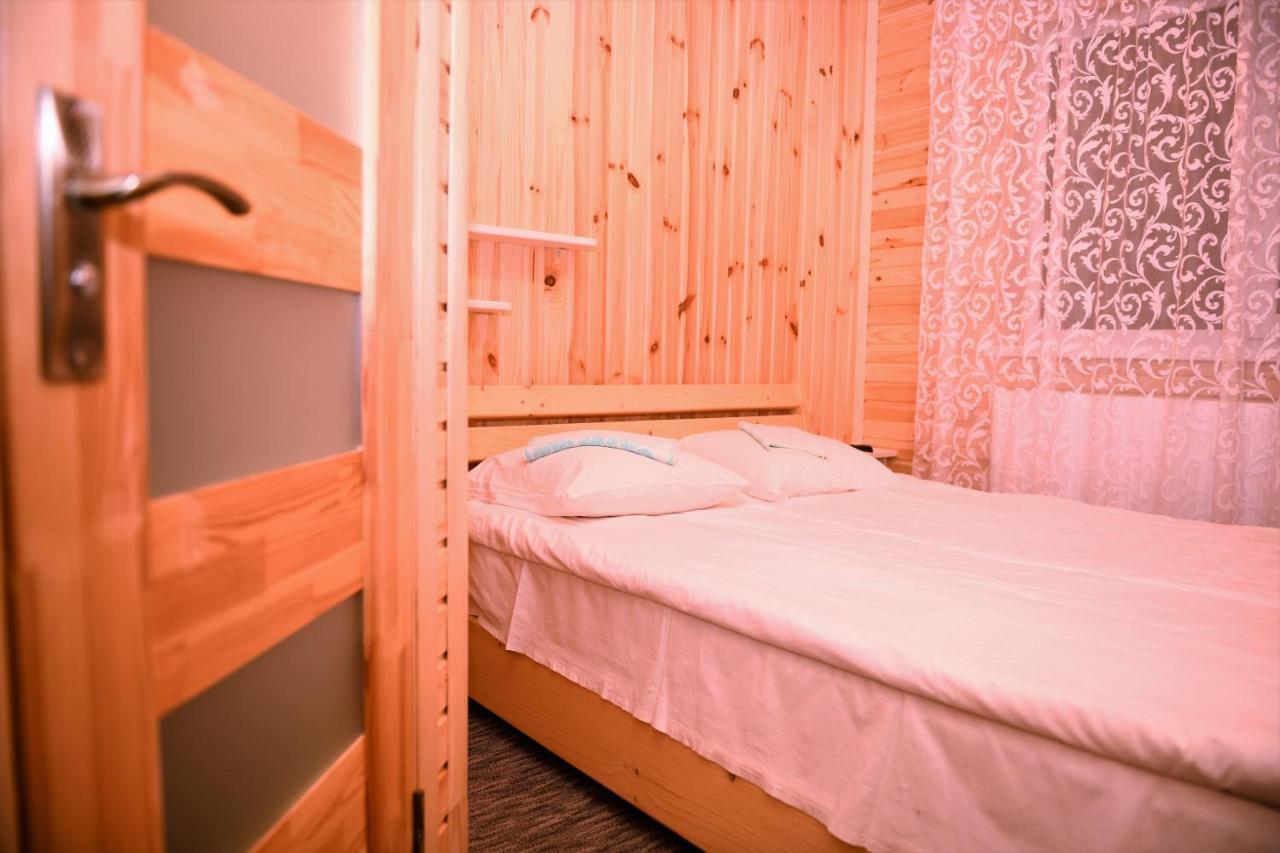 Гостинний Двір Євгенія Hotel Mizhhirya  ภายนอก รูปภาพ